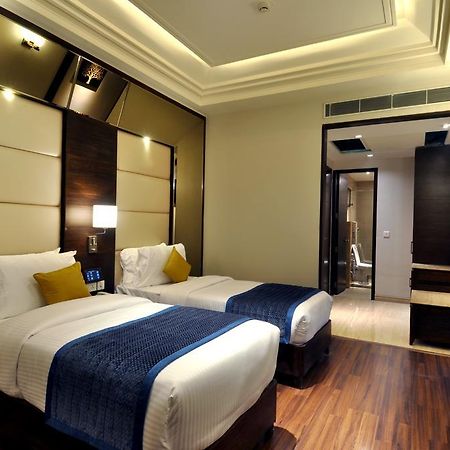 The Cove Hotel Panchkula Δωμάτιο φωτογραφία