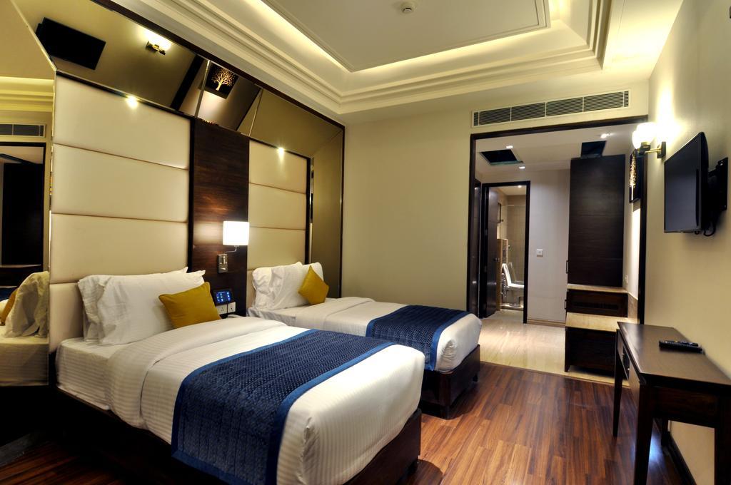 The Cove Hotel Panchkula Δωμάτιο φωτογραφία